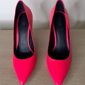 Michael Kors "Claire" leather pump-neon pink